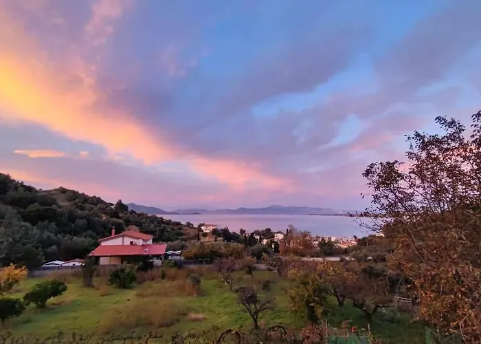 Ολόκληρος Όροφος Αγροτική Οικία